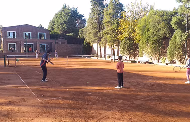 Clases de tenis para niños